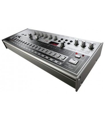 CAJA DE RITMOS ROLAND TR-06