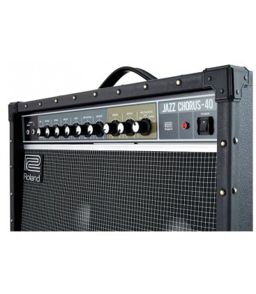 AMPLIFICADOR DE GUITARRA ROLAND JC-40