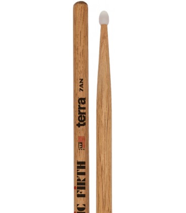 BAQUETAS CON PUNTA DE NYLON VIC FIRTH TERRA 7AN