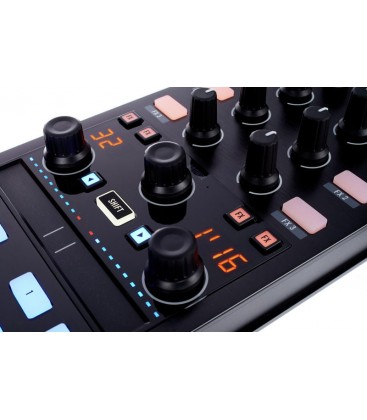 NATIVE INSTRUMENTS TRAKTOR KONTROLX1MKII